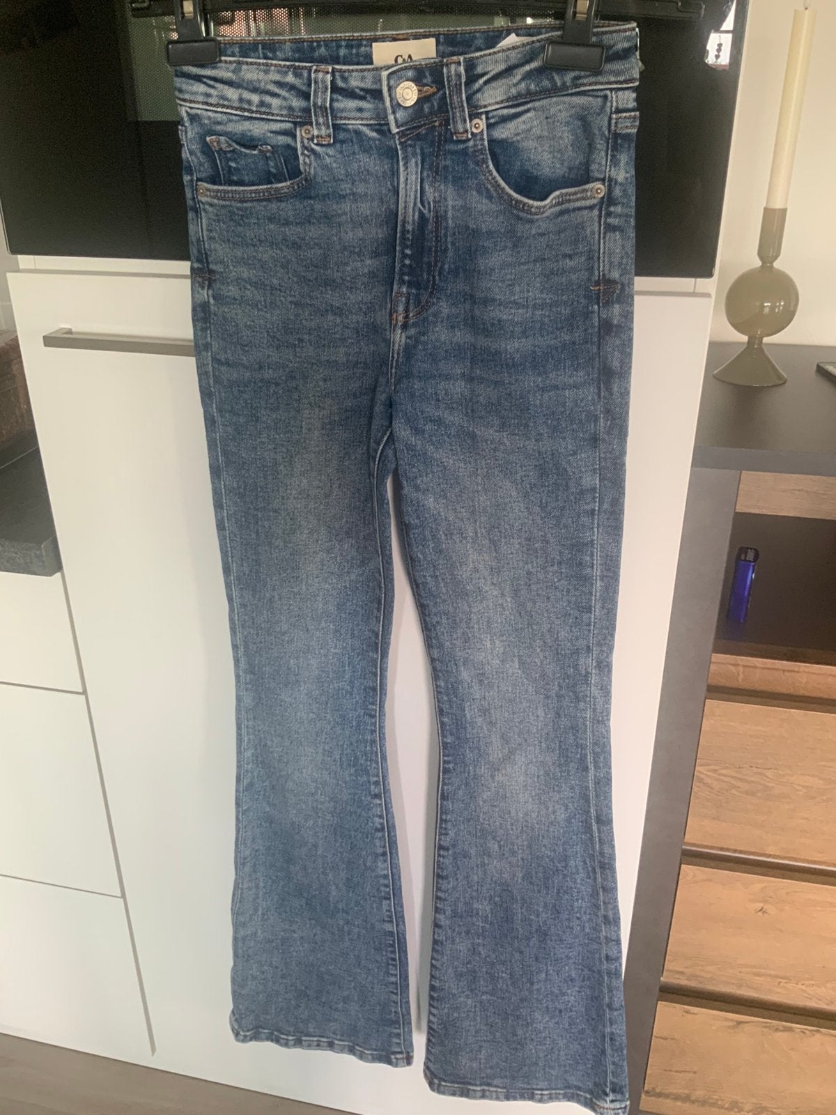 Zgan meisjes spijkerbroek van CA mt 34 heel klein prijsje, Kinderen en Baby's, Kinderkleding | Maat 176, Ophalen of Verzenden