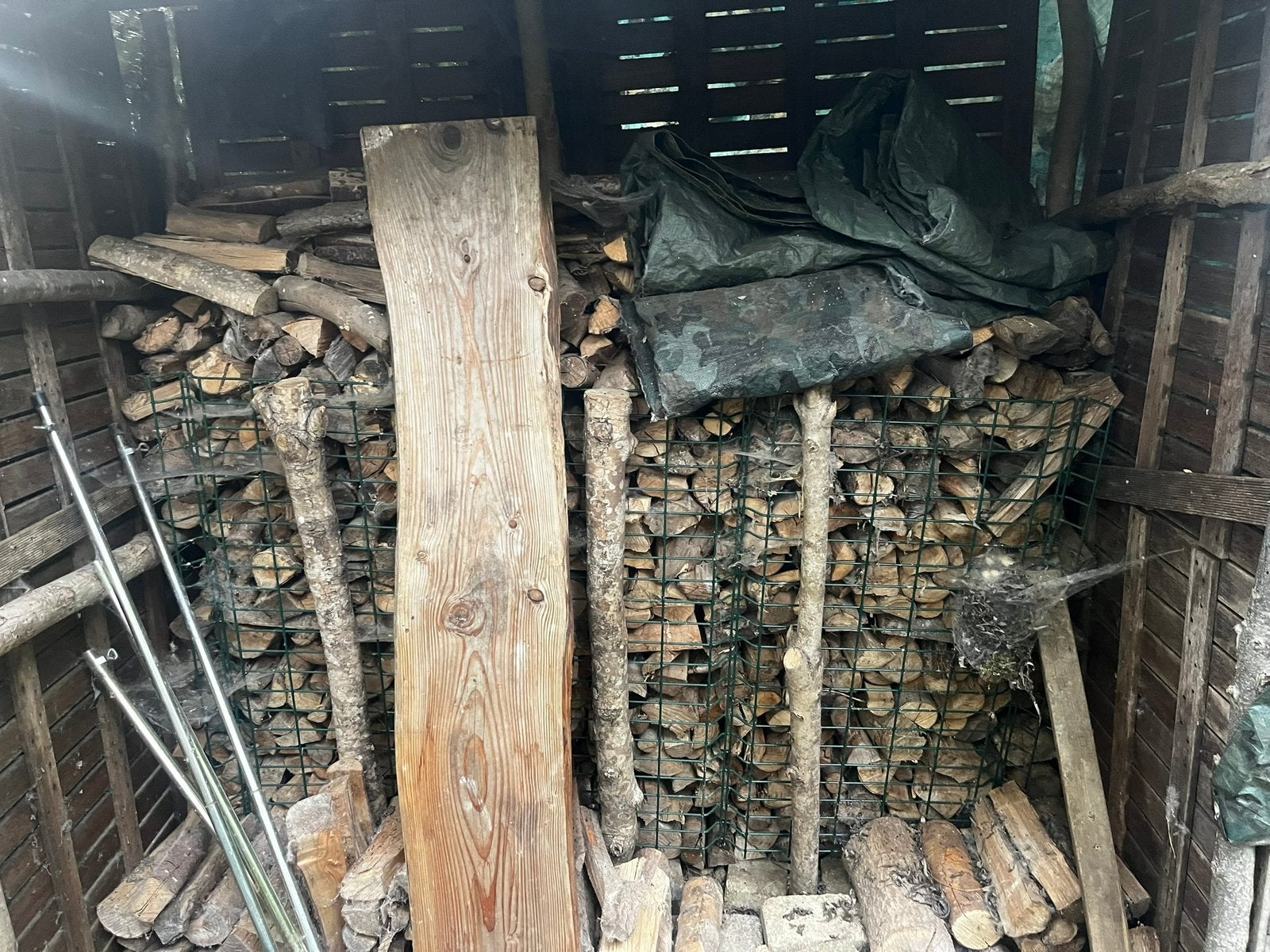 Gedroogd haard hout, Tuin en Terras, Haardhout, Minder dan 3 m³, Ophalen