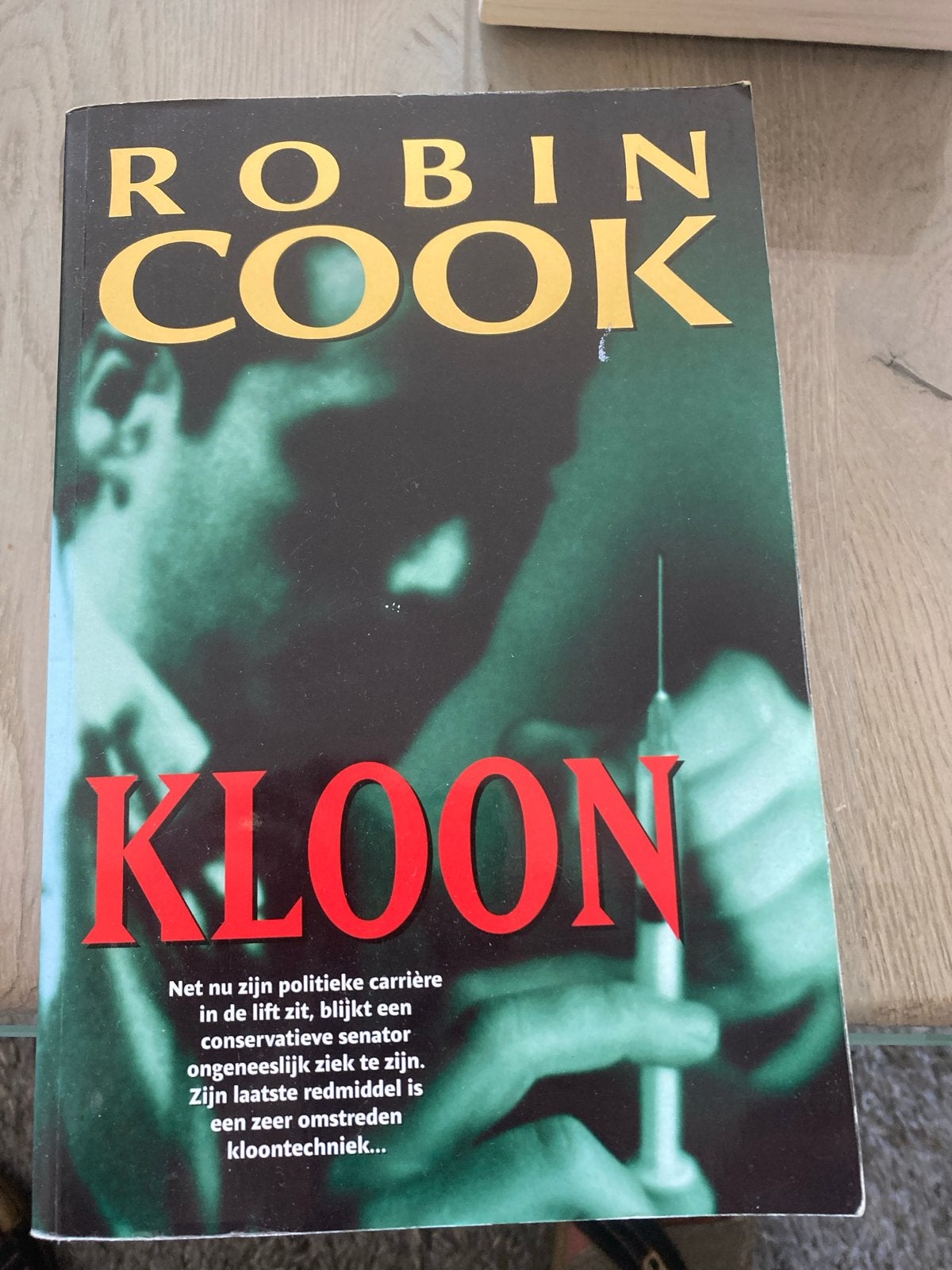Robin Cook - Kloon (Thriller), Ophalen, Gelezen, Nederland