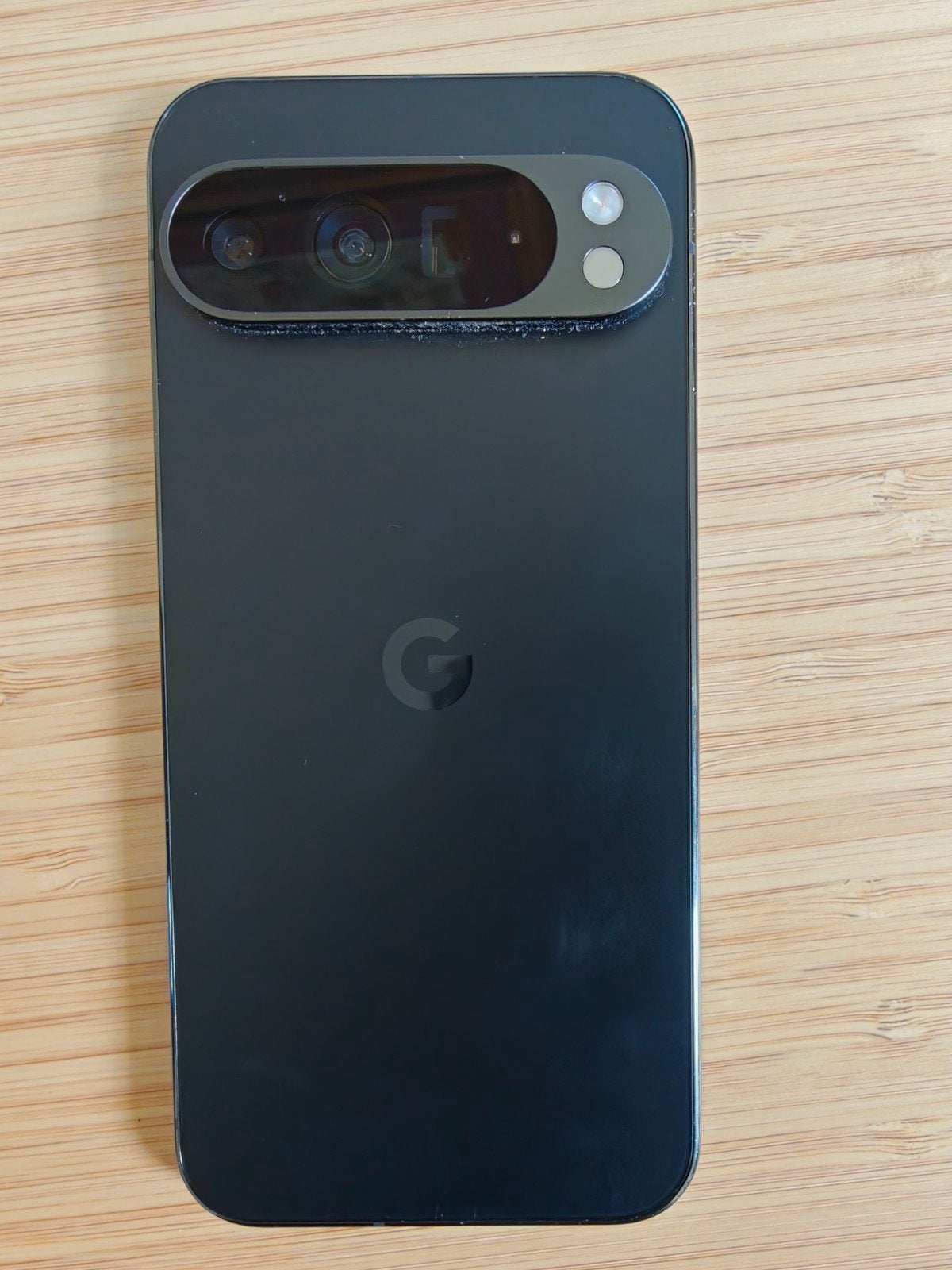 Google Pixel 9 Pro XL met twee hoesjes - 256GB, Ophalen of Verzenden, Gebruikt, Hoesje of Tasje