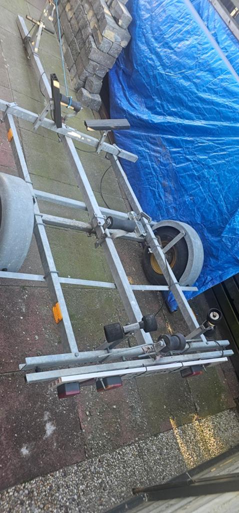 Boottrailer voor boten tot 4 meter, Minder dan 1500 kg, Gebruikt, Minder dan 6 meter, Strandtrailer