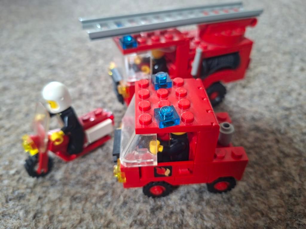 Lego Brandweer Set 6366: 2 Brandweerwagens & Scooter, Ophalen of Verzenden, Zo goed als nieuw, Overige merken