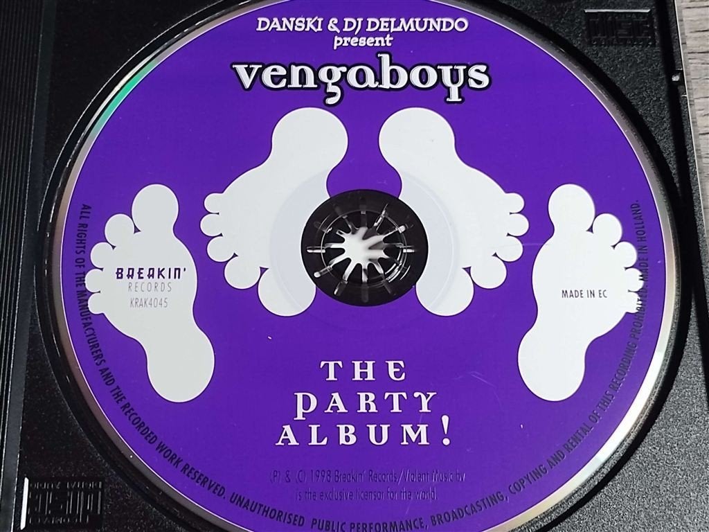 Vengaboys ‎– Up & Down - The Party Album!, Cd's en Dvd's, Cd's | Dance en House, Ophalen of Verzenden, Zo goed als nieuw, Disco