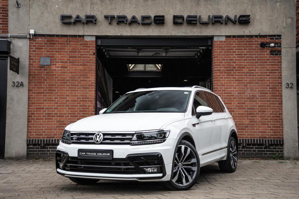 Volkswagen Tiguan 2.0 TSI 4Motion R-Line Pano / 360 / Trekha, Auto's, Volkswagen, Gebruikt, Zwart, 4 cilinders, 1984 cc