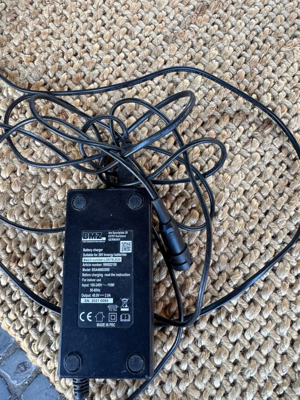 Oplader voor Gazelle accu’s, Fietsen en Brommers, Fietsaccessoires | Overige Fietsaccessoires, Ophalen, Zo goed als nieuw