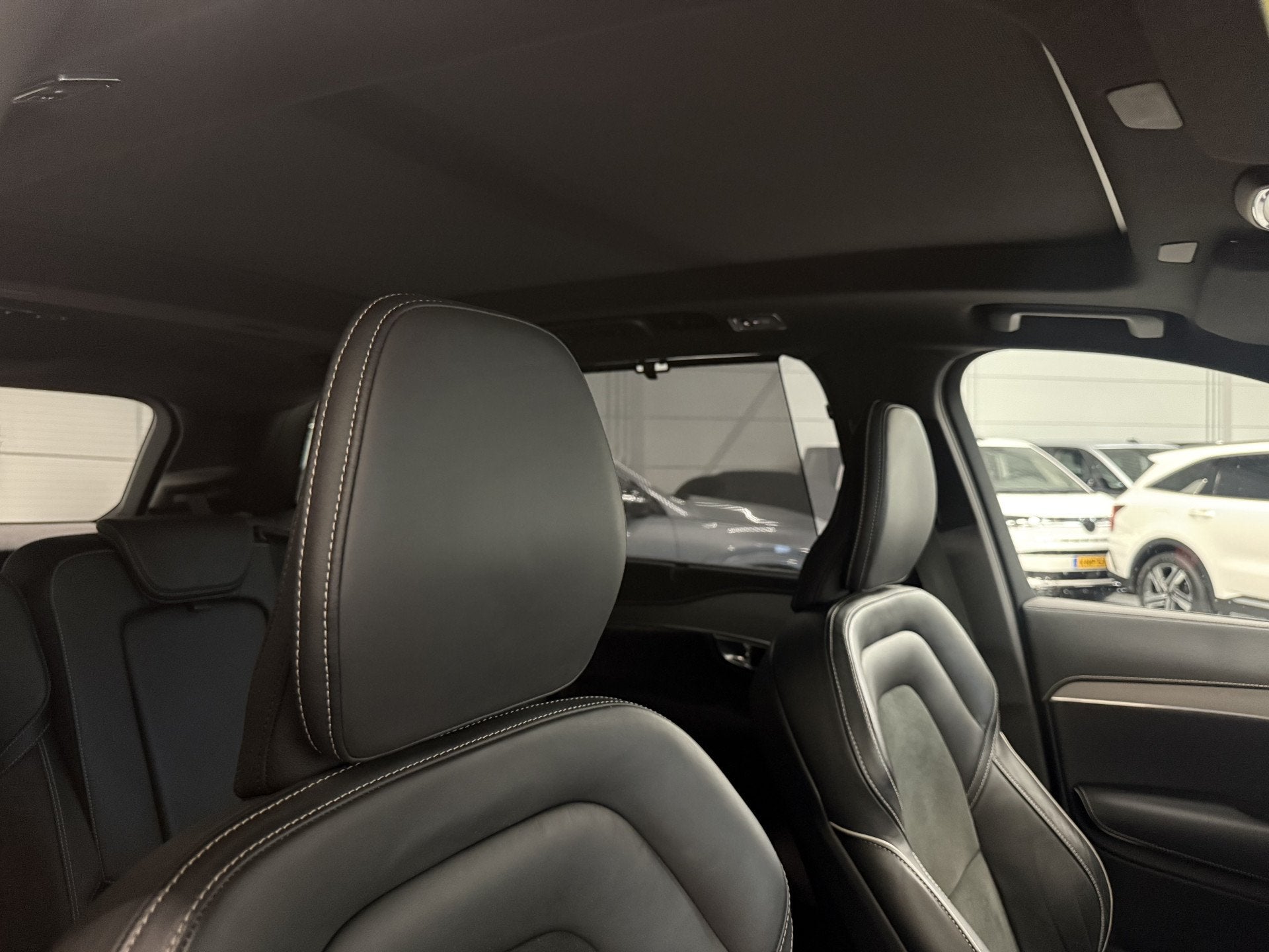 Foto 49 van Volvo XC90 T8 Recharge AWD R-Design PANO/TREKHAAK/SOH 93,7%/