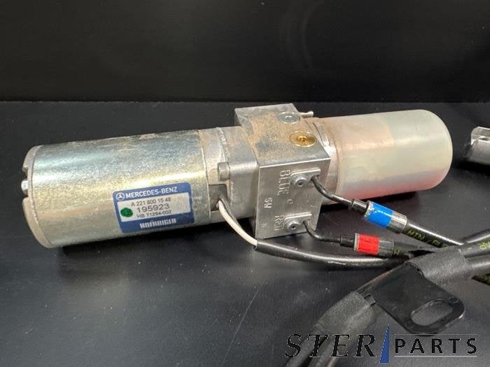 Hydrauliek pomp van een Mercedes S-Klasse, Gebruikt, -, Ophalen of Verzenden, -