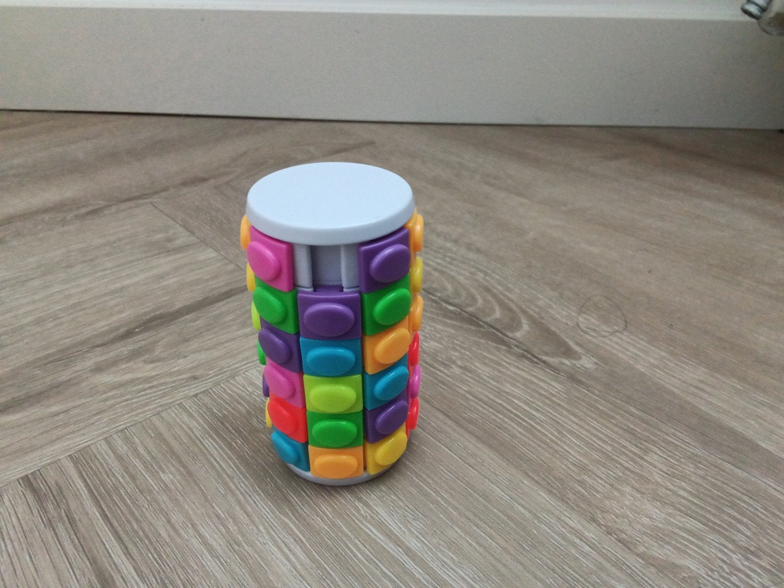 Regenboog Cilinder Puzzel - Kleurrijke Brain Teaser, Ophalen, Meer dan 50 stukjes, Gebruikt, 6 jaar of ouder