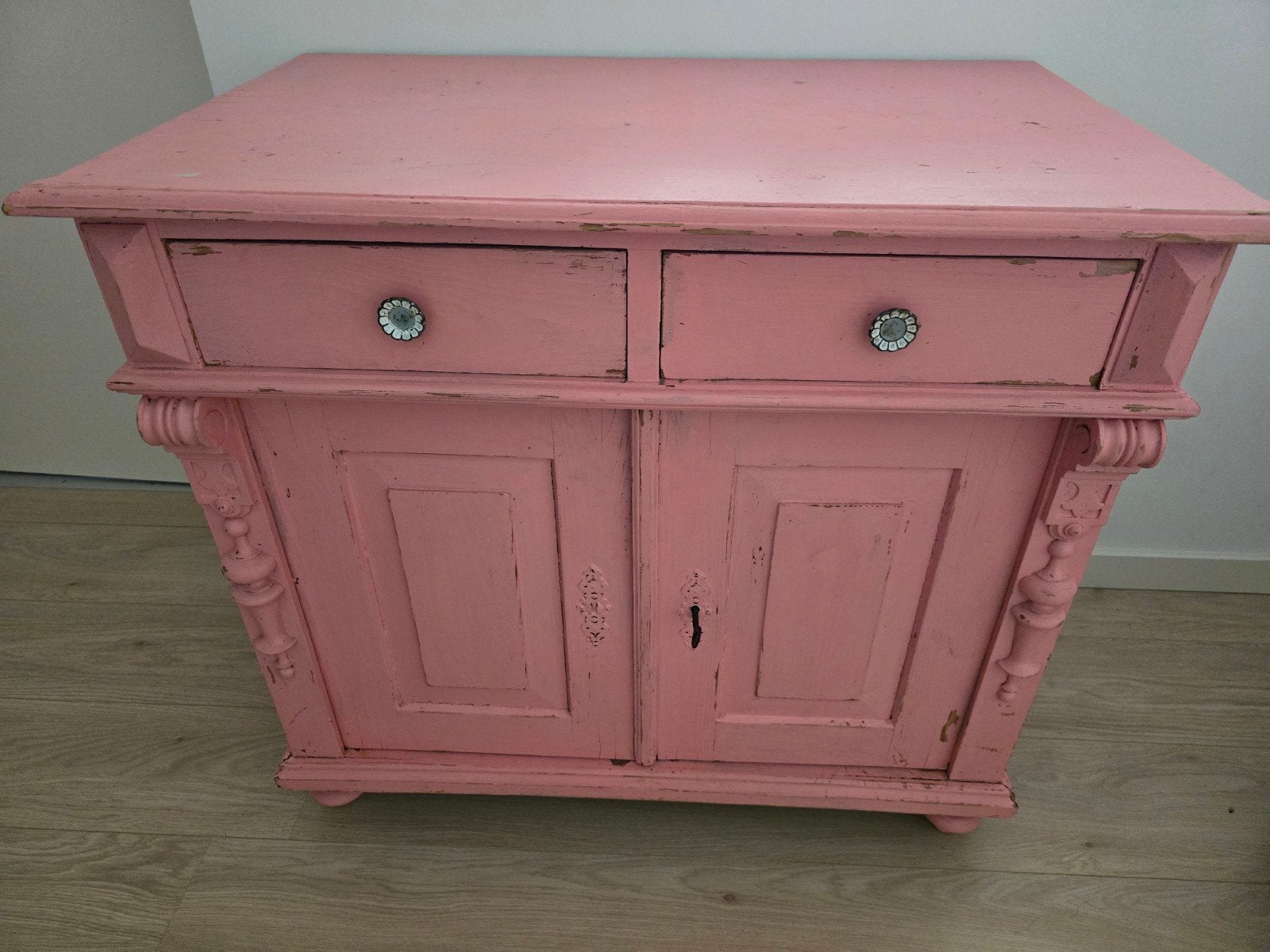 Vintage Roze Kastje - 84x76x52 cm, Ophalen