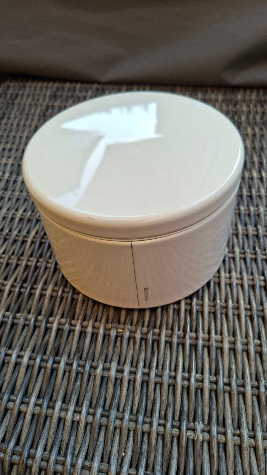 Brabantia voorraadbus met gebruikerssporen, Ophalen of Verzenden, Gebruikt, Wit, Brabantia