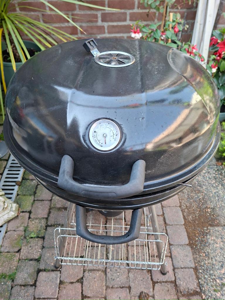 Zeer nette barbecue, Ophalen, Zo goed als nieuw