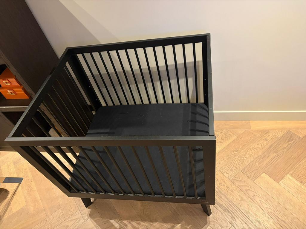 Box Kidsmill zwart, Ophalen, Gebruikt