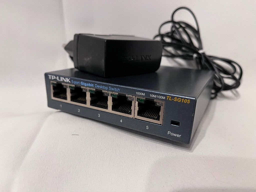 TP-Link 5-port Gigabit switch TL-SG105, Computers en Software, Netwerk switches, Ophalen of Verzenden, Zo goed als nieuw