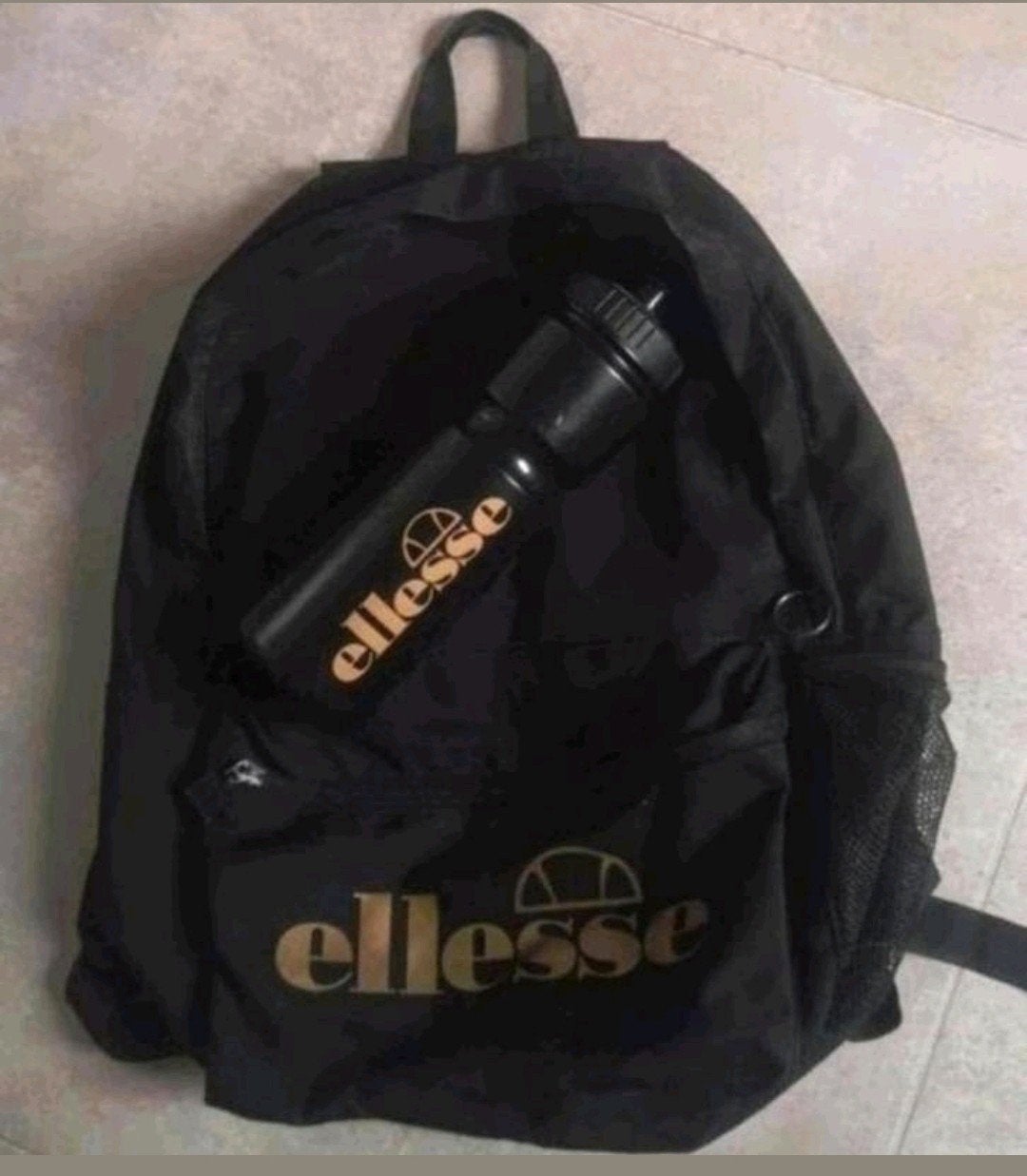 Ellesse rugzak & bidon IZGS, Sieraden, Tassen en Uiterlijk, Ophalen of Verzenden, Zo goed als nieuw, Overige merken