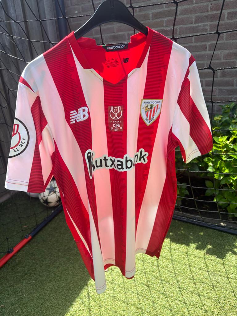 Partij voetbalshirts diverse clubs en landen, Maat M, Ophalen of Verzenden, Gebruikt, Shirt