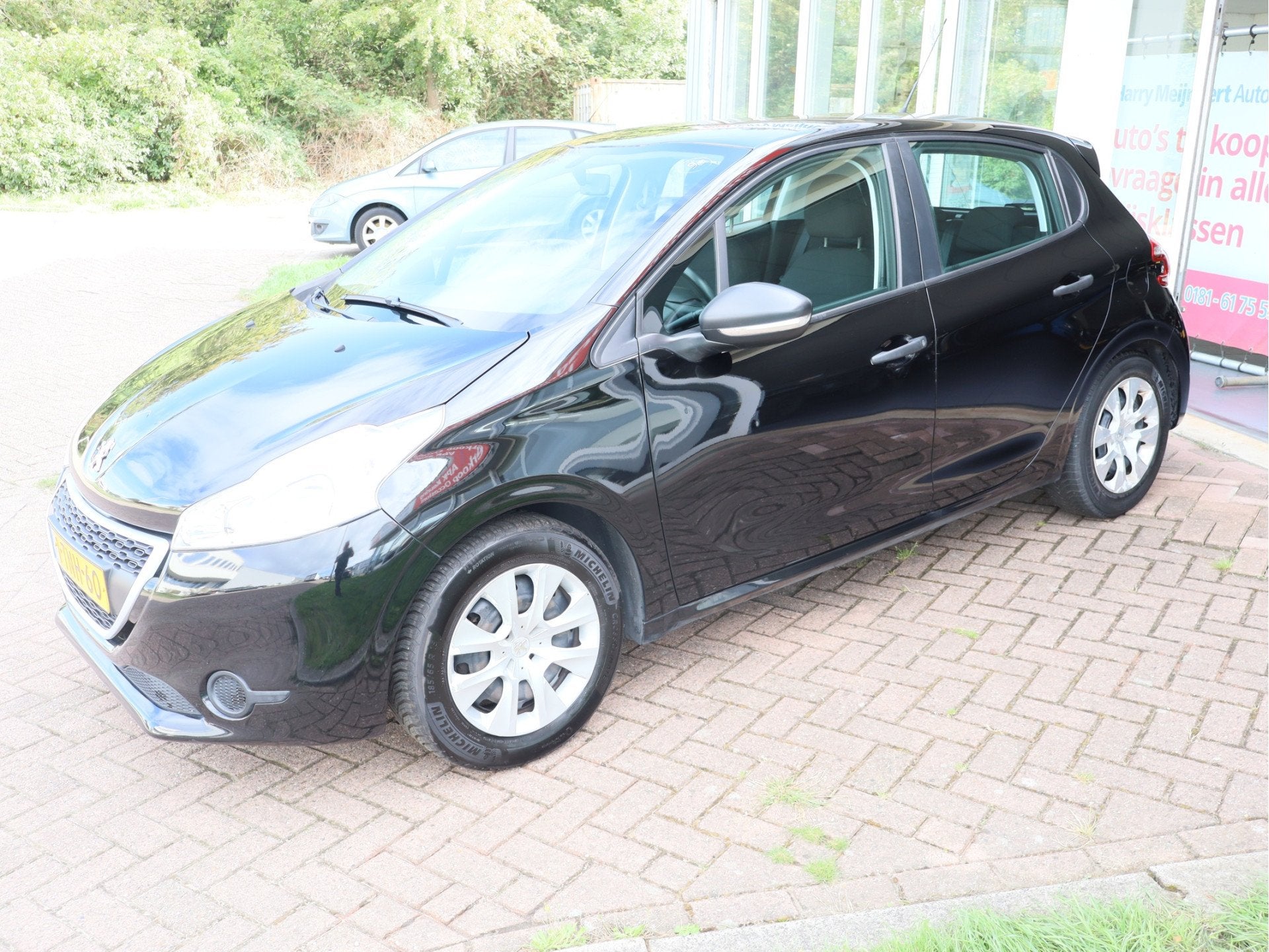 Peugeot 208 1.0 VTi Access Nette Auto! Airco! 5 Deurs!, Auto's, Voorwielaandrijving, Euro 5, Gebruikt, Origineel Nederlands