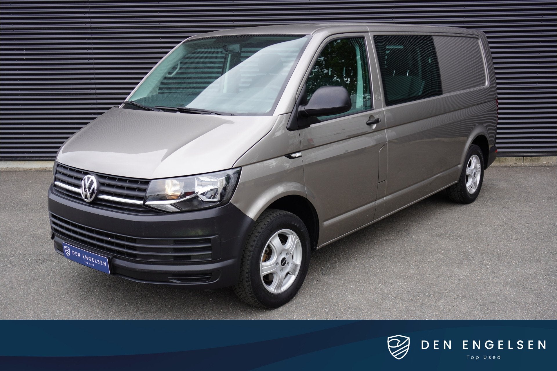 Volkswagen Transporter 150pk Euro6 Automaat L2H1 Dubbele cab, Auto's, Gebruikt, Euro 6, 4 cilinders, 150 pk