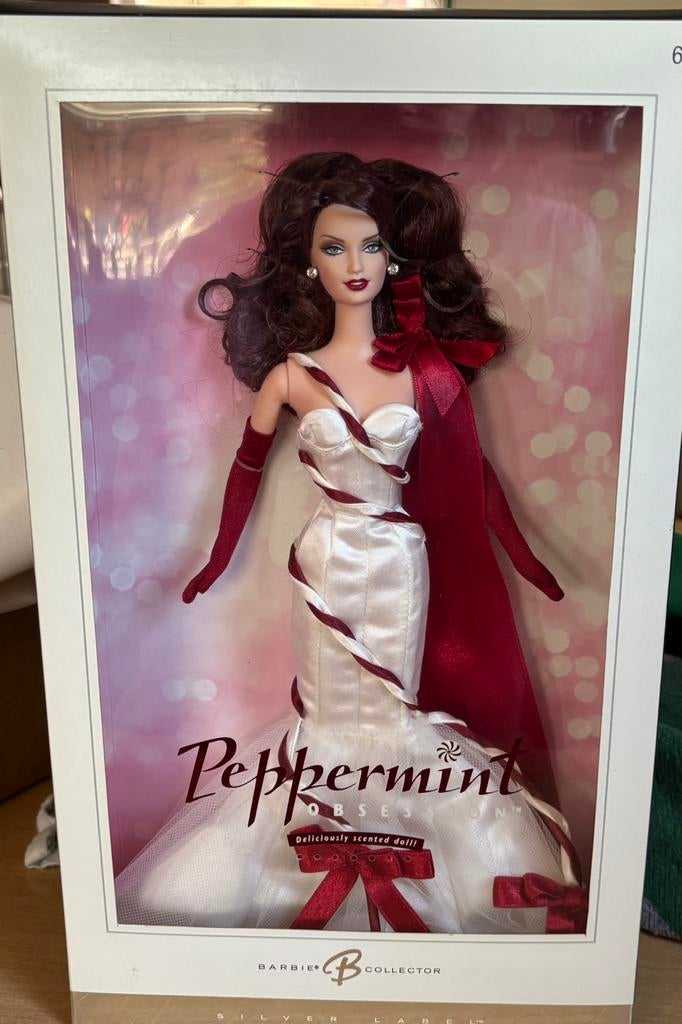 Peppermint Obsession Barbie NRFB, Ophalen of Verzenden, Nieuw, Fashion Doll