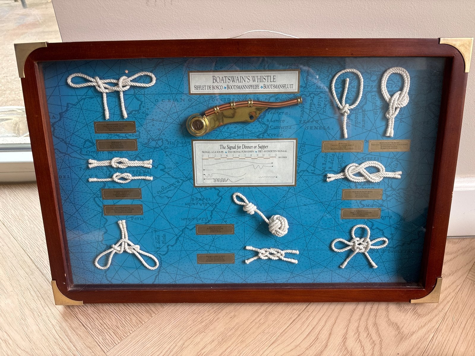Decoratief Zeemansknopenbord met Messing Accent, Hout, Gebruikt, Meerkleurig, Overige stijlen