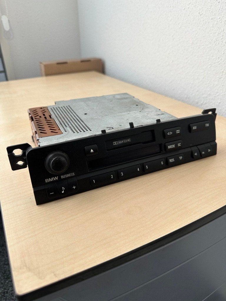 OEM BMW Radio Cassettespeler E46 E53 X5 verzenden mogelijk!, Auto diversen, Autoradio's, Ophalen of Verzenden, Gebruikt