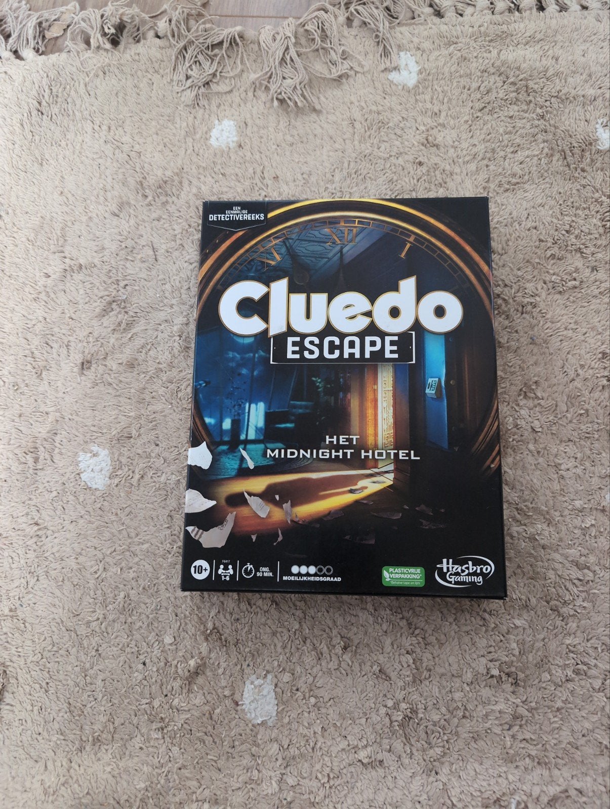 Cluedo Escape Het Midnight Hotel, 3 spelers of meer, Ophalen of Verzenden, Zo goed als nieuw, Vanaf 3 jaar