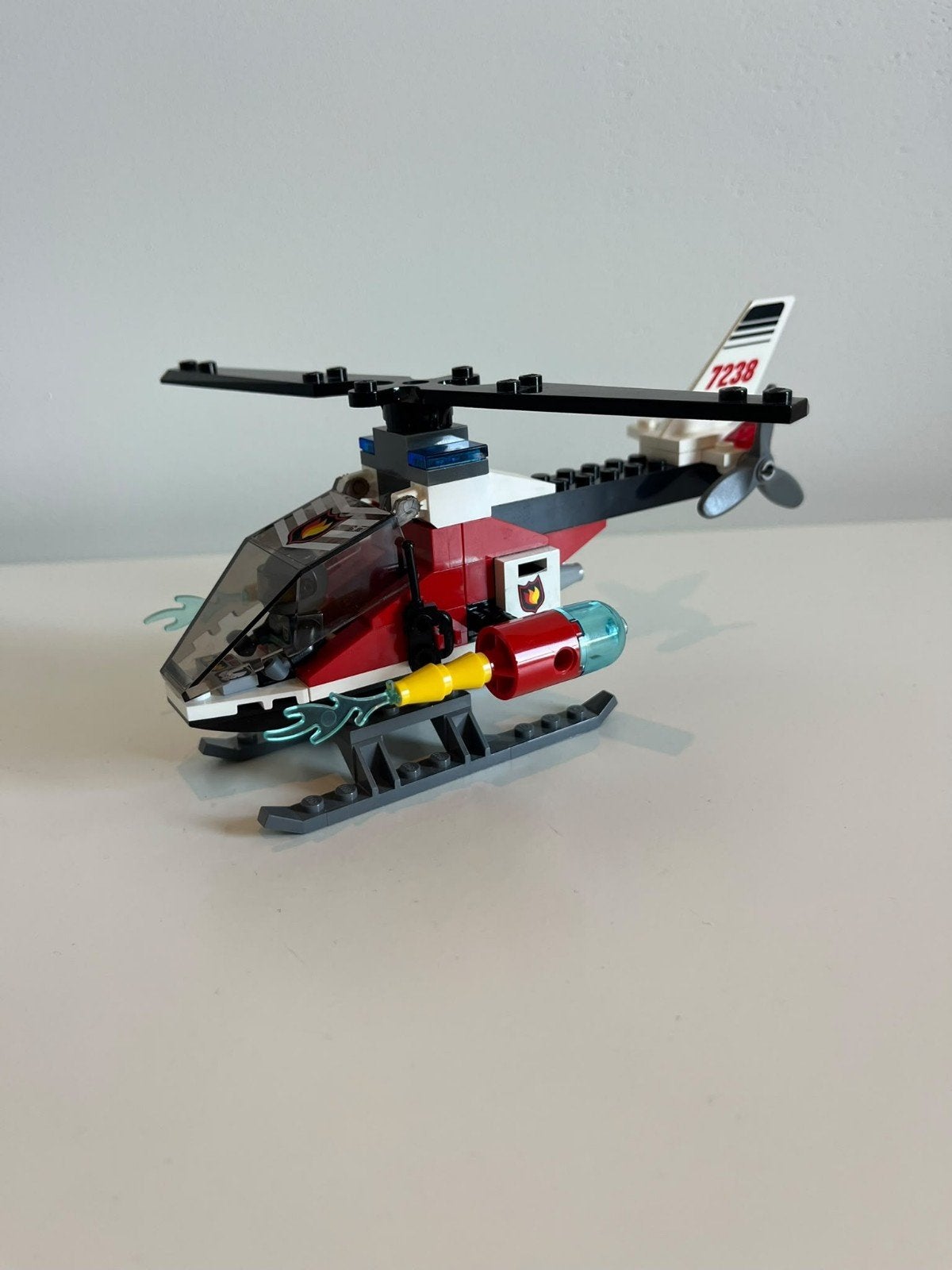Lego City Brandweer Helikopter 7238 met minifiguur, Ophalen of Verzenden, Zo goed als nieuw, Overige merken