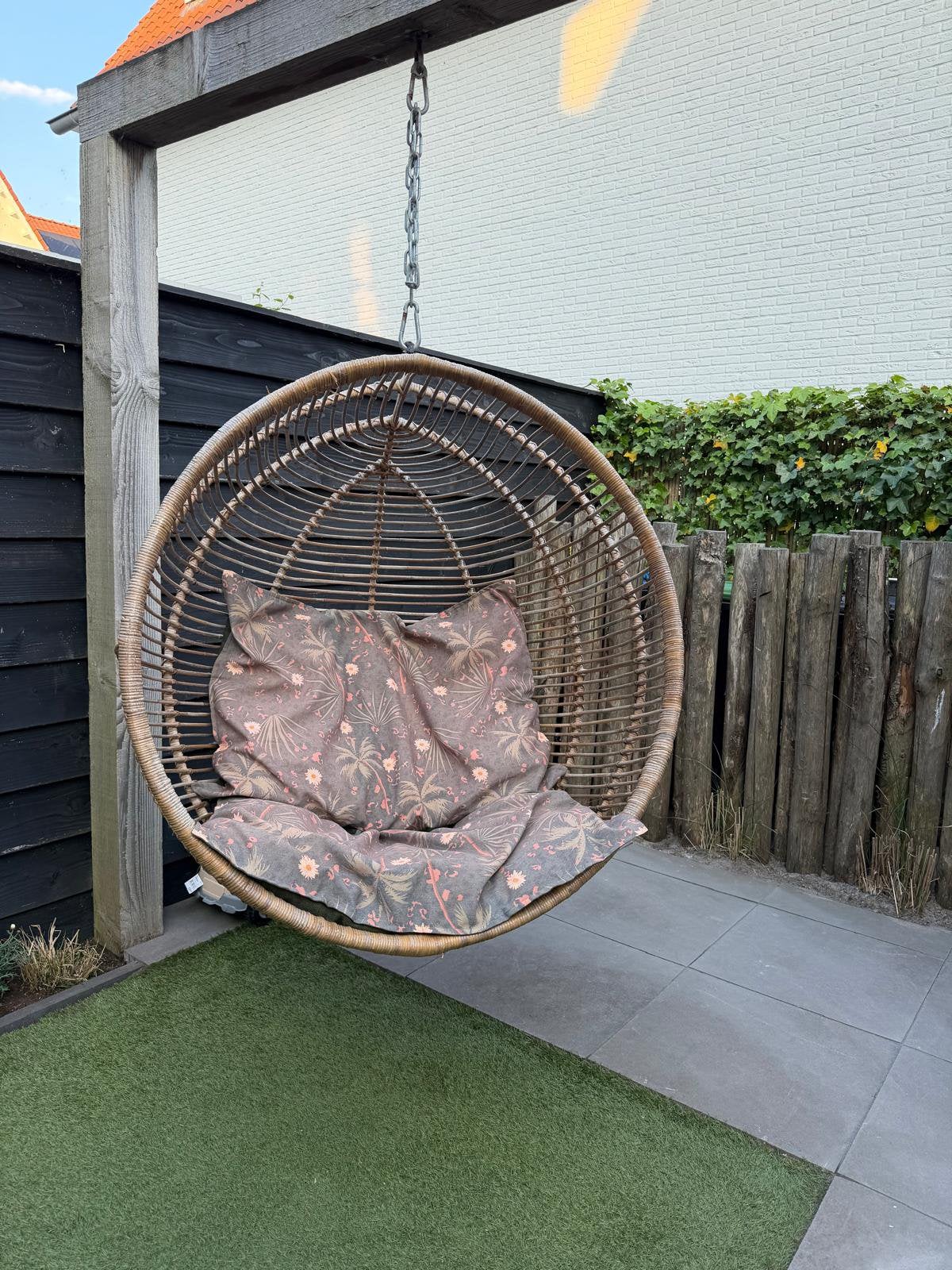 Hangstoel bolvorm, Ophalen, Zo goed als nieuw, Binnen