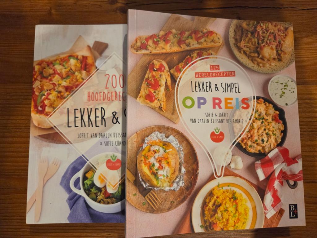 Set van 2 kookboeken: Lekker & Simpel (ZGAN), Boeken, Kookboeken, Zo goed als nieuw, Hoofdgerechten, Ophalen of Verzenden