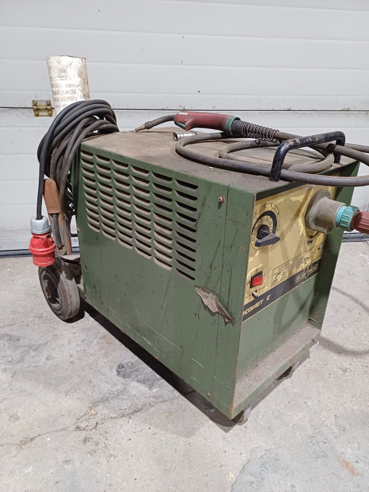 halfautomaat, Doe-het-zelf en Verbouw, Gereedschap | Lasapparaten, Ophalen, 250 ampère of meer, Co2