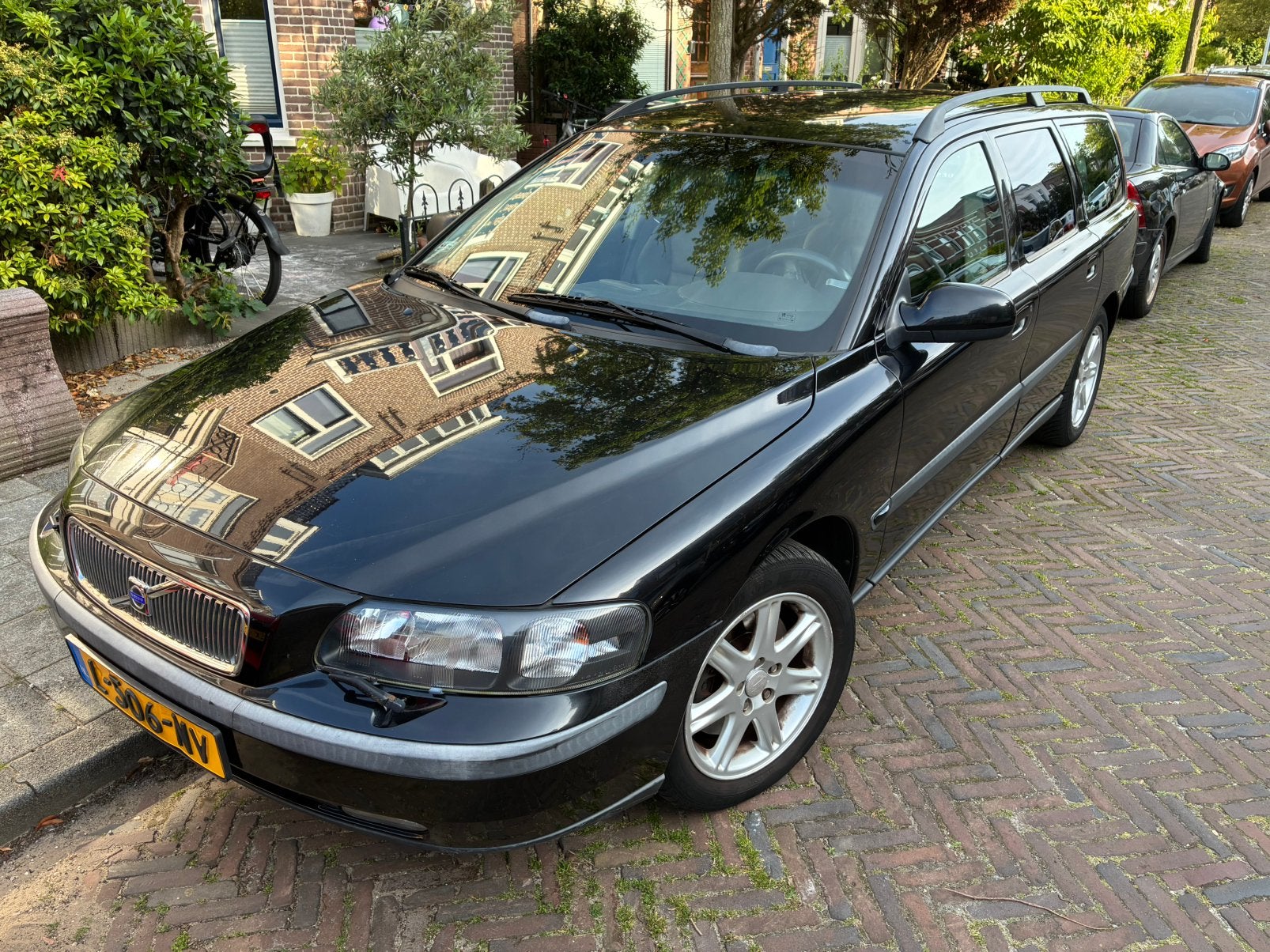 Volvo V70, 2.0 T, 180 pk 2002 Zwart, Youngtimer, Comfort, Auto's, Volvo, Automaat, Achterwielaandrijving, Stoelverwarming, 1984 cc