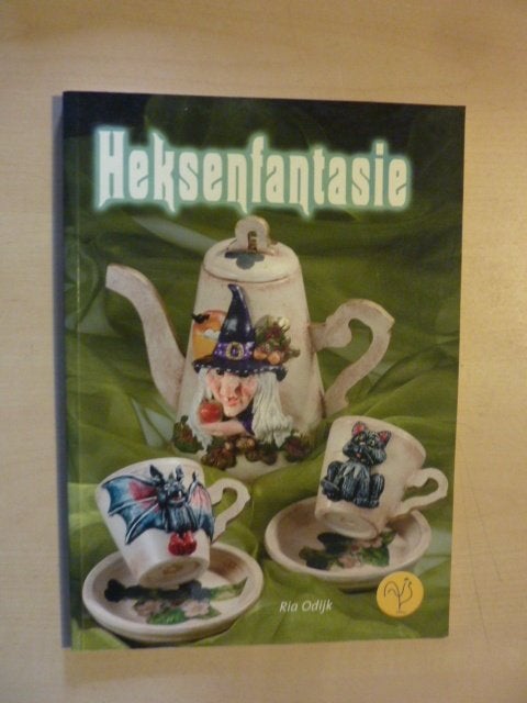 Ria Odijk - Heksenfantasie, Ophalen of Verzenden, Zo goed als nieuw, Tekenen en Schilderen
