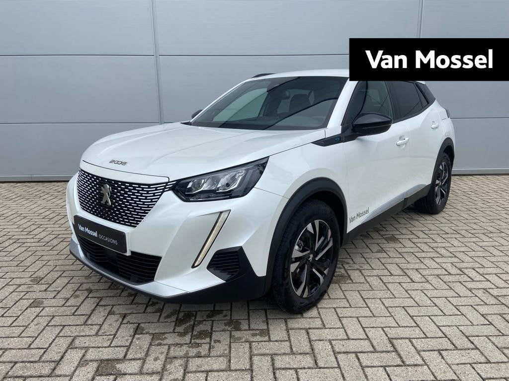 Peugeot e-2008 EV Allure 50 kWh | Keyless Start | Parkeerhul, 136 pk, Leder en Stof, Wit, Origineel Nederlands