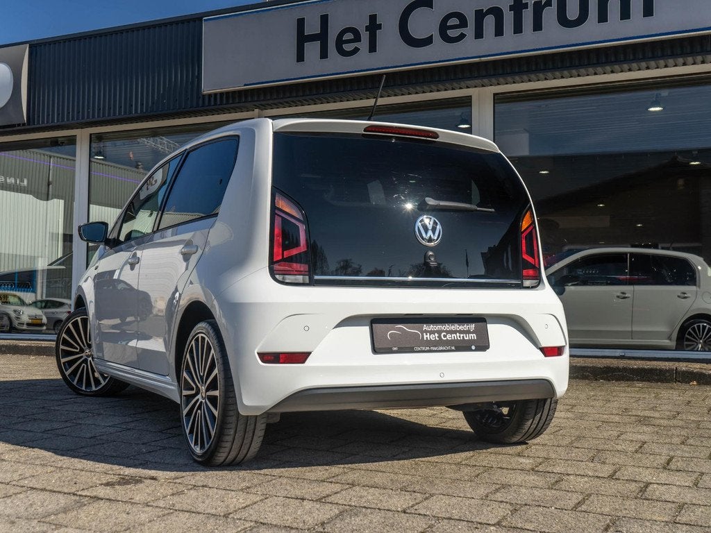 Volkswagen Up! 1.0 BMT high up! R-Line - VolAut.Airco - Stoe, Voorwielaandrijving, Stof, Gebruikt, Wit