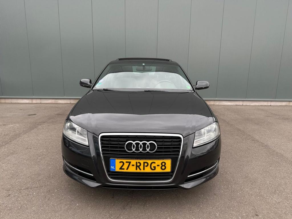 Audi A3 Sportback 1.4 TFSI Attr. PL PANORAMADAK | ONDERHOUDS, Voorwielaandrijving, Euro 5, 125 pk, 680 kg