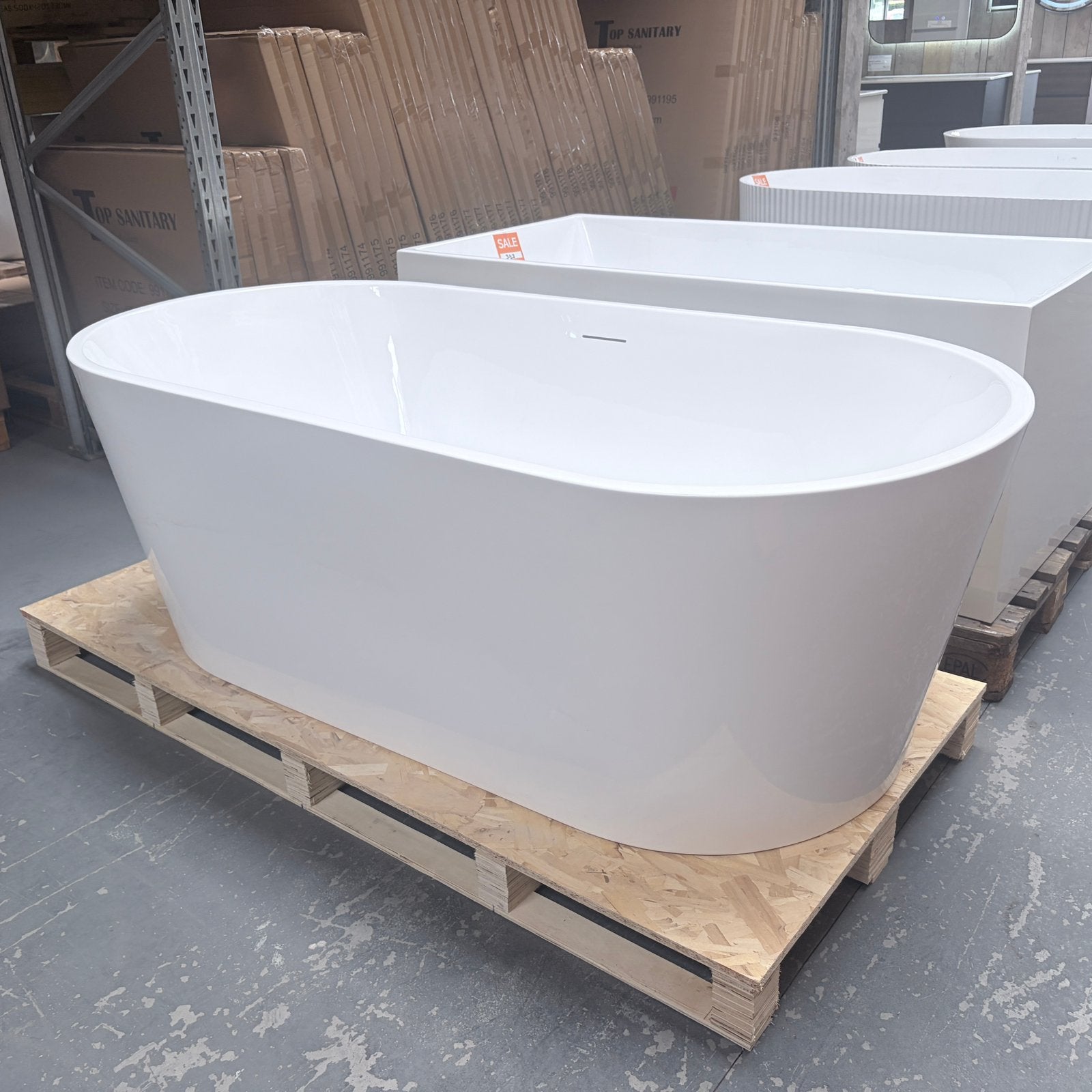 Spotgoedkoop Vrijstaand Ligbad – 170cm Nieuw Bad nr394, Ophalen, 30 tot 80 cm, Cv-ketel of Combi-ketel, Nieuw