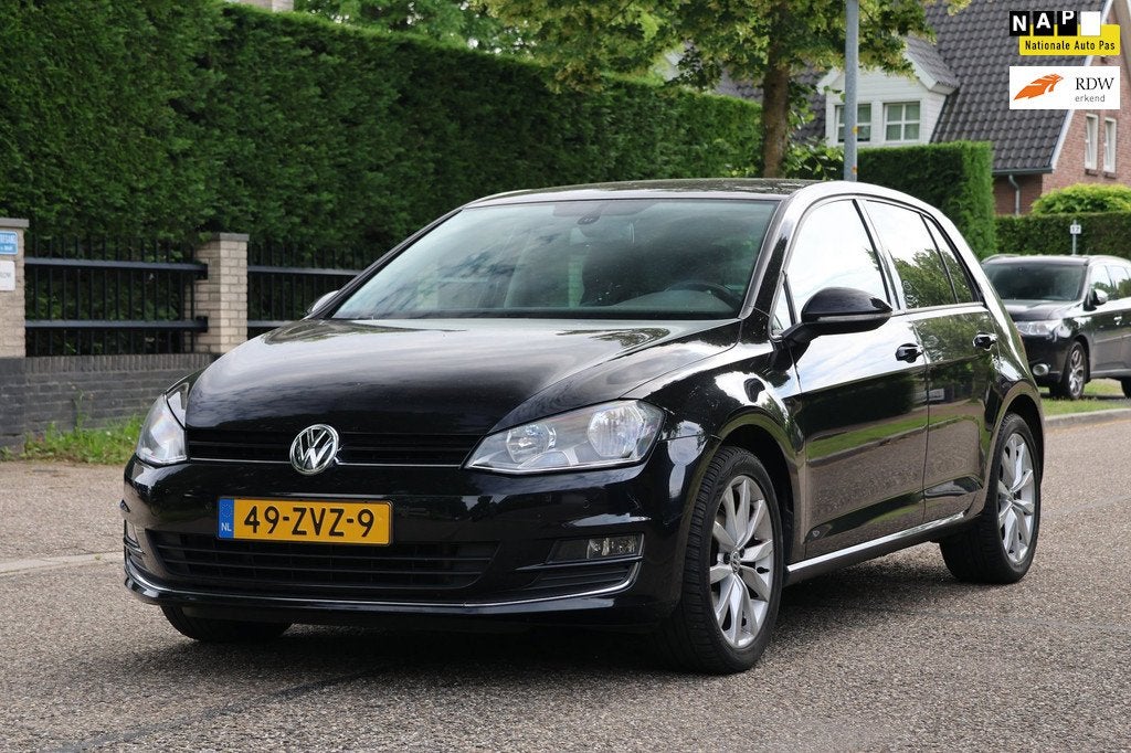Volkswagen Golf 1.2 TSI Highline | 1e EIGENAAR | NAVI | CLIM, Voorwielaandrijving, Euro 5, Gebruikt, 4 cilinders