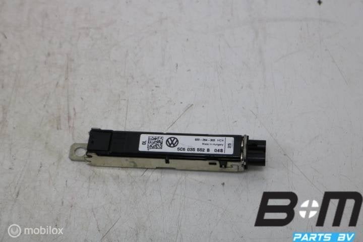 Antenneversterker VW Jetta 5C6 5C6035552B, Gebruikt