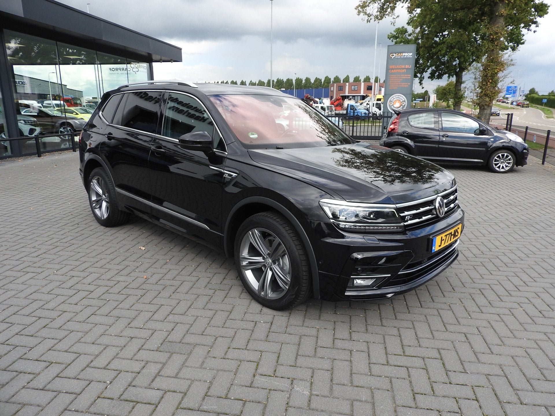 Volkswagen Tiguan Allspace 1.5 TSI Highline Business R, Navi, Euro 6, 150 pk, Zwart, Bedrijf