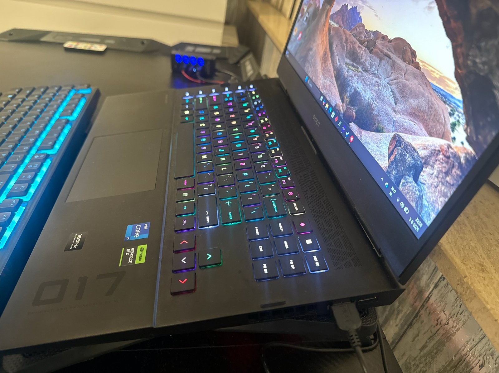 HP Omen 17 Gaming Laptop - i7-13700HX, RTX, 32GB RAM, Met videokaart, 2 tot 3 Ghz, Ophalen of Verzenden, Zo goed als nieuw