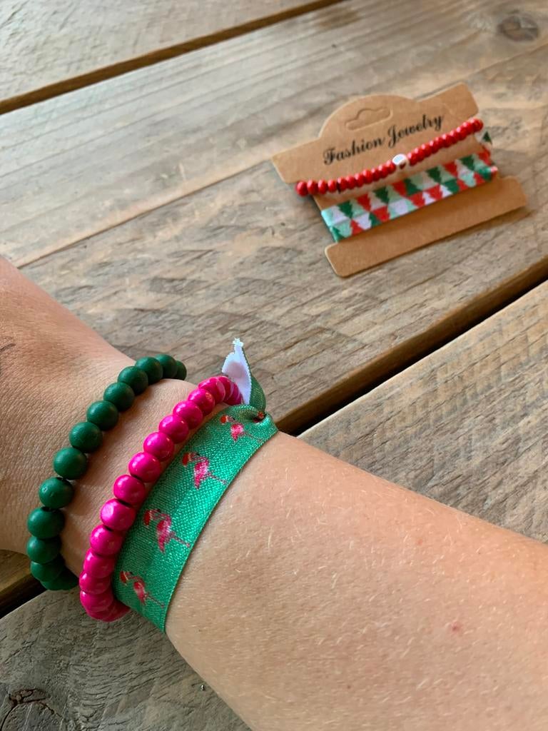 Kerst armbanden, Nieuw, Ophalen of Verzenden, Elastiek, Met bedels of kralen