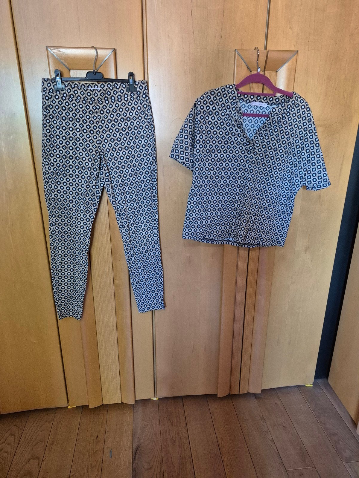 Studio Anneloes set: Top en broek met print, Maat 38/40 (M), Studio Anneloes, Meerkleurig, Ophalen of Verzenden