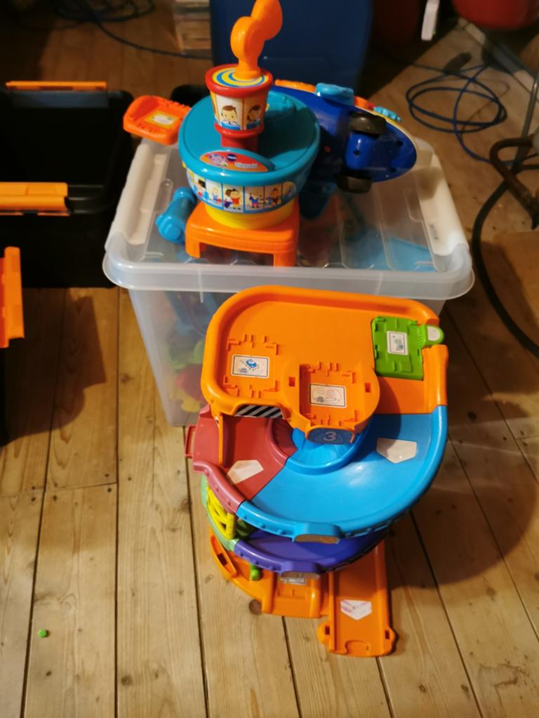 Toet toet baan vtech, Kinderen en Baby's, Speelgoed | Vtech, Ophalen, Gebruikt, 2 tot 4 jaar
