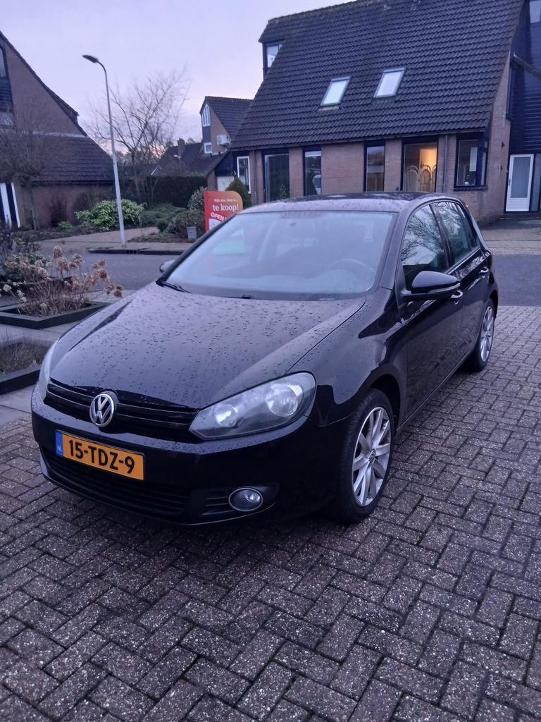 Volkswagen Golf 1.2 TSI 77KW 3D 2012 Zwart, Auto's, Voorwielaandrijving, 4 cilinders, 610 kg, Origineel Nederlands