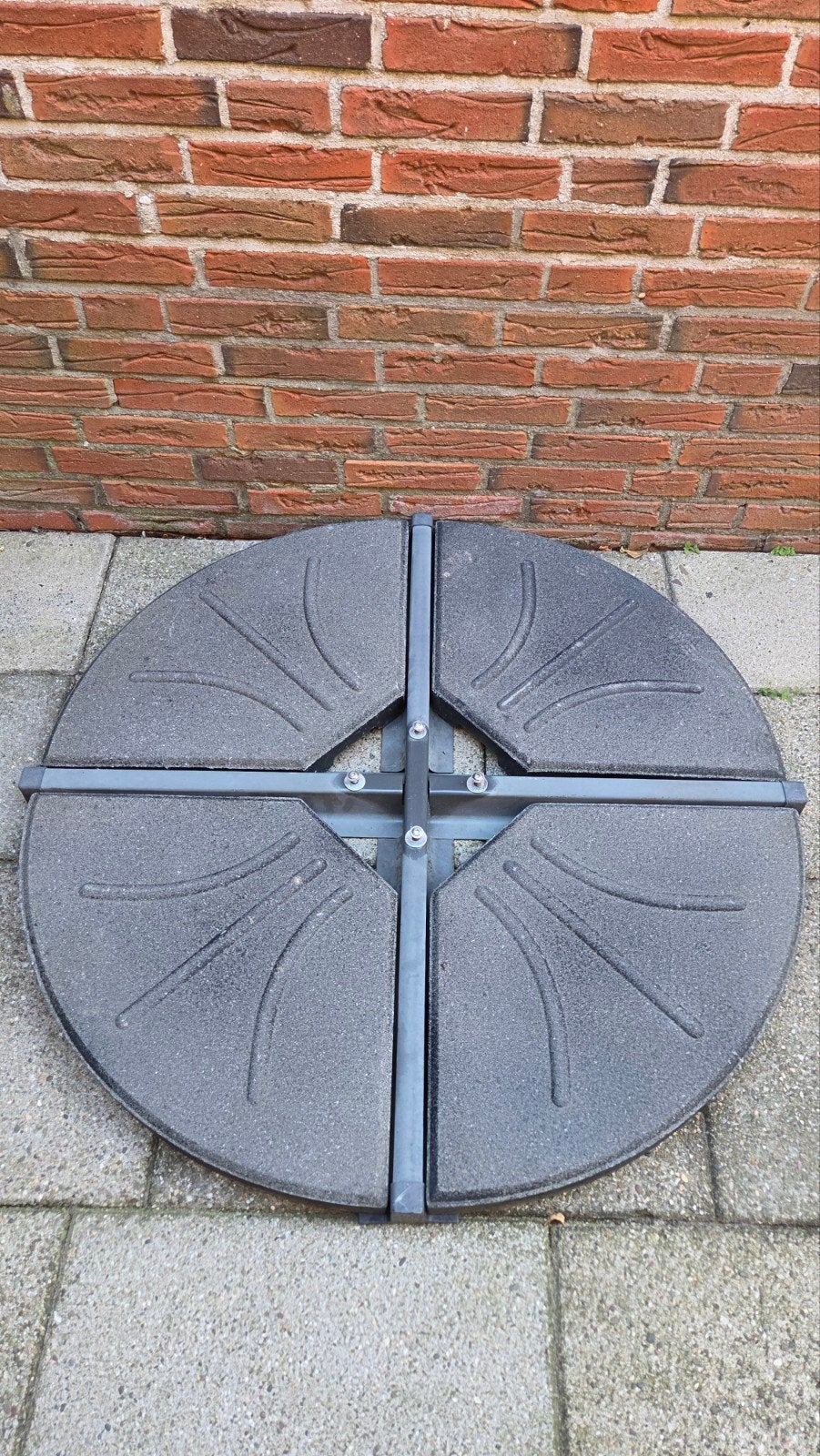 Parasolvoet tegels - stevige basis voor uw parasol, Tuin en Terras, Ophalen, Gebruikt, 1 tot 2 meter, Parasolvoet