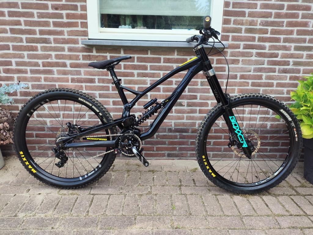 Nukeproof Pulse 27.5 Downhill Large, Fietsen en Brommers, Fully, 49 tot 53 cm, Zo goed als nieuw, Schijfrem