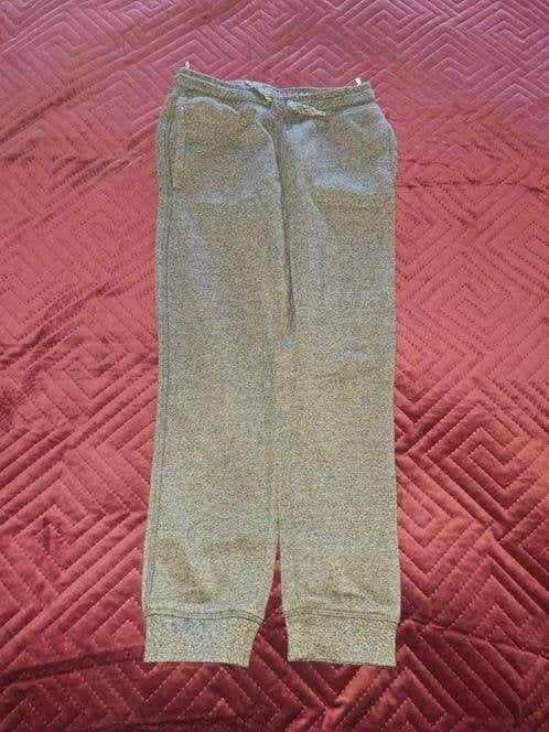 Joggingbroek C&A maat 134, Kinderen en Baby's, Kinderkleding | Maat 134, Ophalen of Verzenden, Zo goed als nieuw, Jongen, Broek