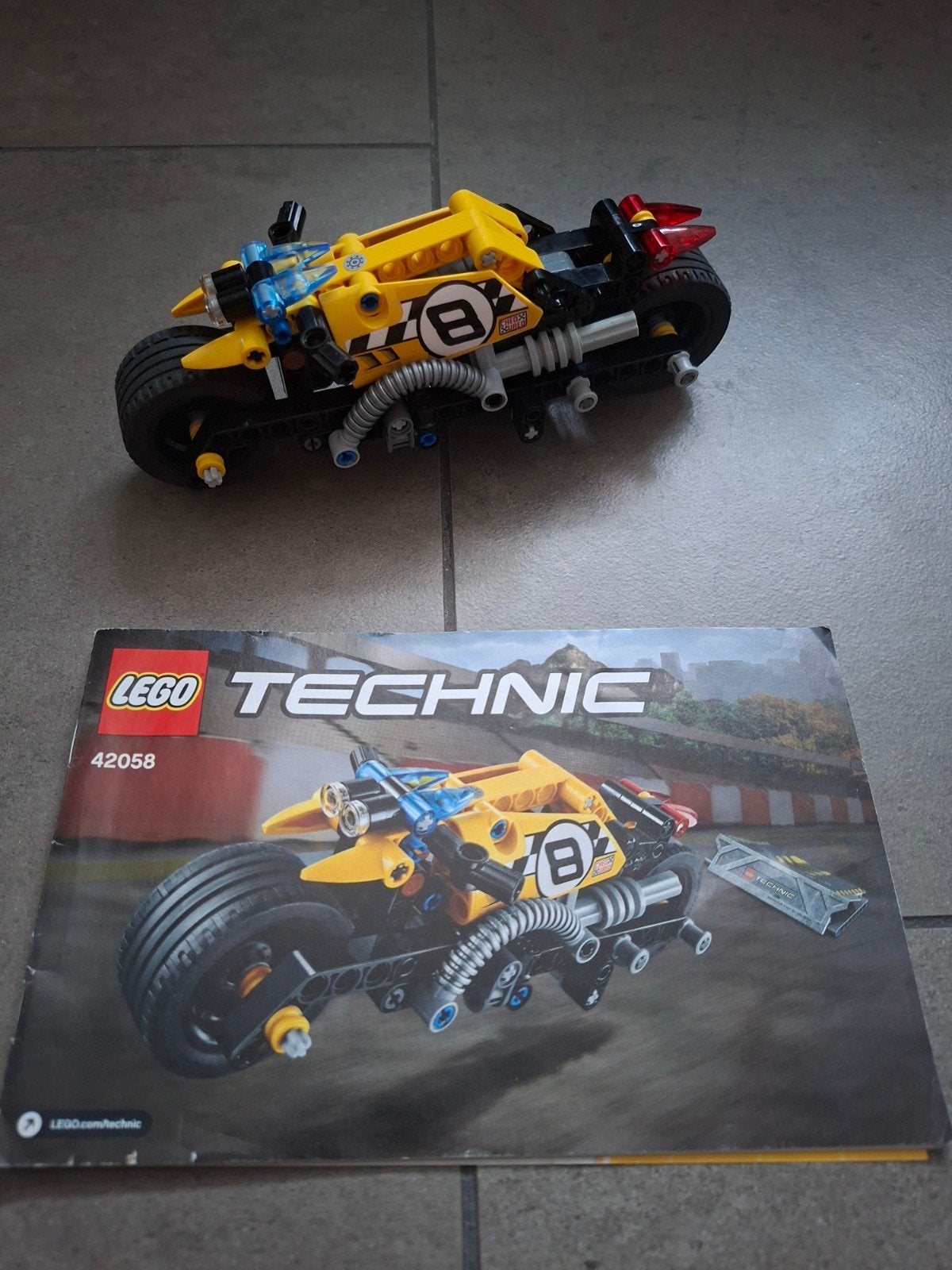 Lego Technic 42058 Stuntmotor - Compleet (zonder schans), Ophalen of Verzenden
