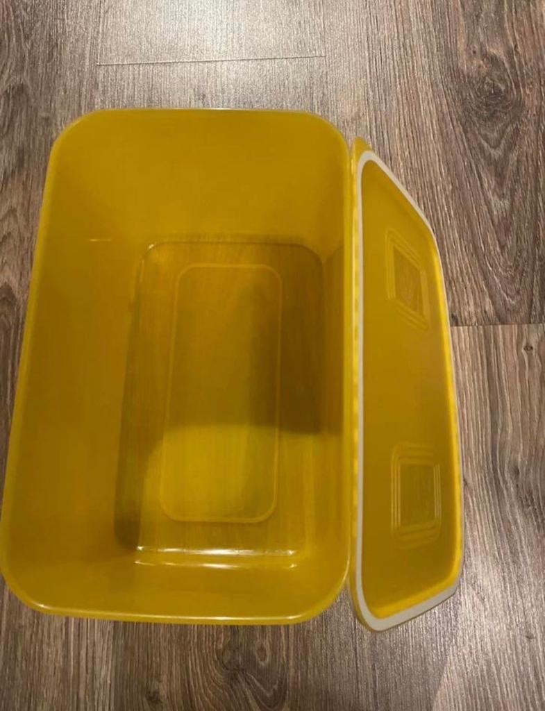 Tupperware blok bus 4,6 L, Ophalen of Verzenden, Zo goed als nieuw, Geel, Bus of Trommel
