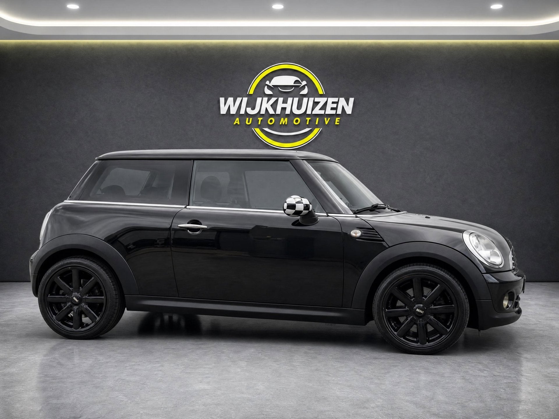 Mini Mini 1.6 Cooper Black Edition met Airco ! 18 Inch ! Nap, Auto's, Mini, Voorwielaandrijving, Dealer onderhouden, Stof, Gebruikt