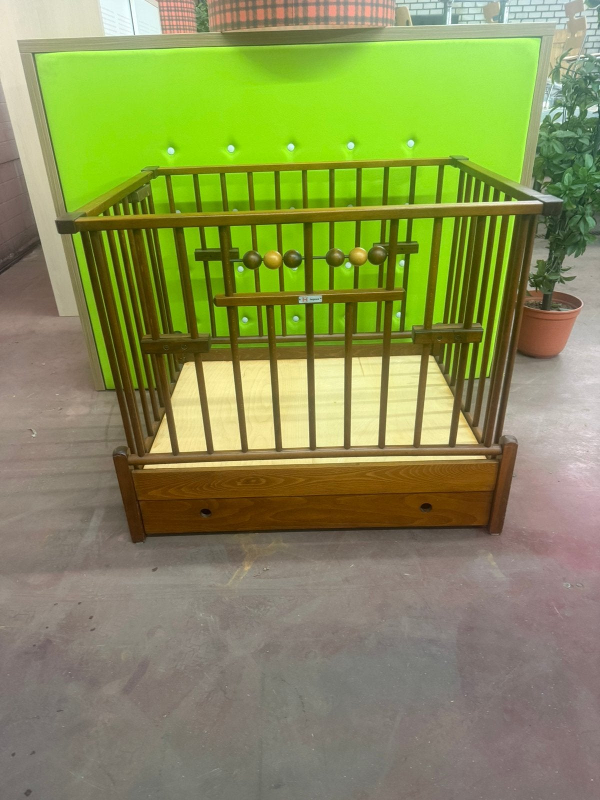 Zgan box bruin met lade voor speelgoed, Ophalen, Zo goed als nieuw, Lade